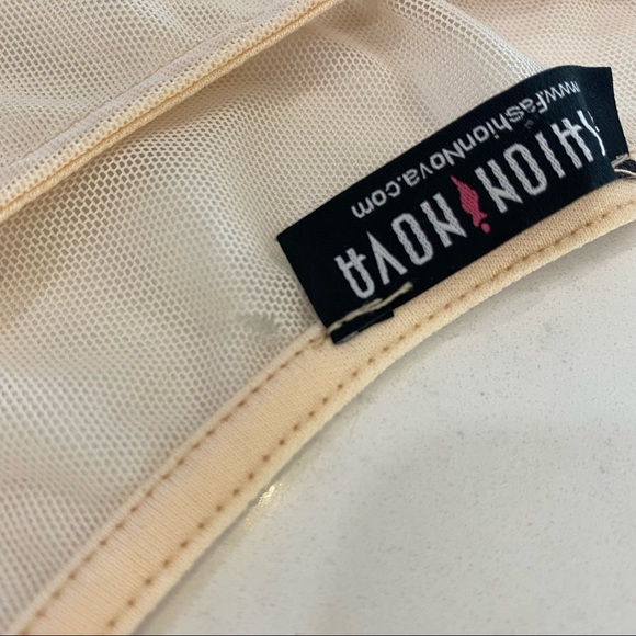 Fashion Nova Unicorn tee - Picture 6 of 7